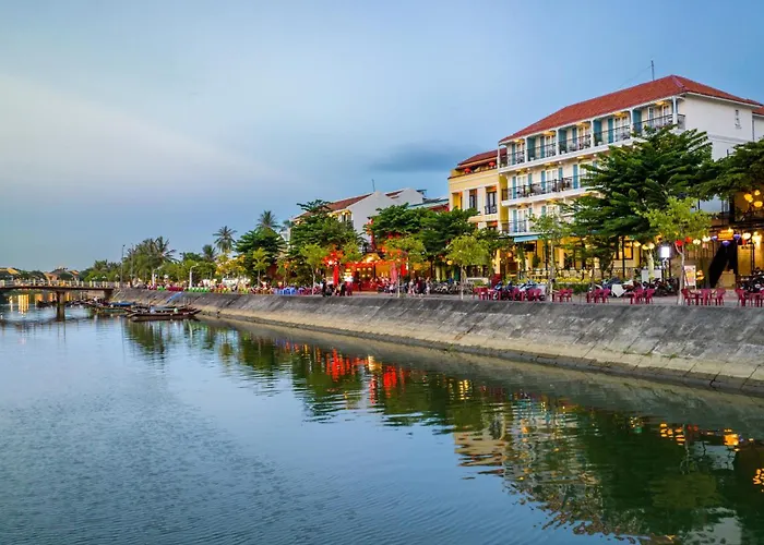 Lantana Boutique Hoi An Hotel